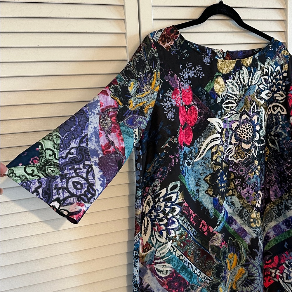 Fuzzi Floral Multicolor Patchwork Print Shift Tun… - image 6